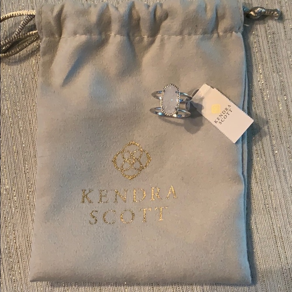 Size 7 Kendra Scott Ring
